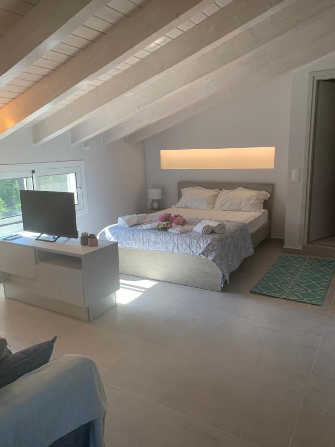 Terpsichore Boutique Bright New Sofita Studios And Appartment Δασιά Εξωτερικό φωτογραφία